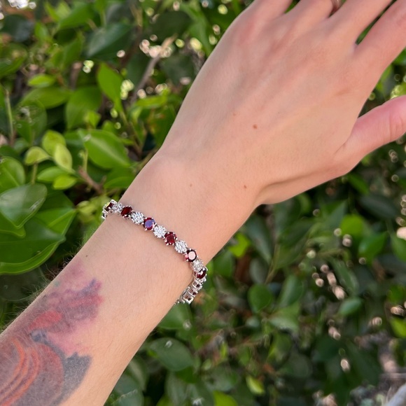 Red Garnet ♥️ Rhodium over Sterling Silver 🩶 Bracelet - Picture 15 of 15